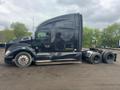 2020 Kenworth T680 76″ Sleeper – PACCAR MX-13 455HP – Eaton 12-Speed Auto – Double Bunk