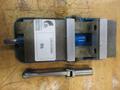 Kurt D40 4&quot; Machine Vise with Handle and Aluminum Jaws- Auction Item