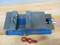 Kurt D675 6&quot; Machine Vise with Steel Soft Jaws and SPI Speed Handle- Auction Item