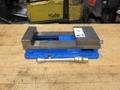 Kurt D688 6" AngLock CNC Milling Vise – w/ Handle- Auction Item