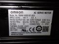 OMRON 0.9 KW AC SERVO MOTOR  -  R88M-K90010F-BS2