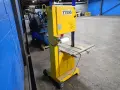 YTONG 19" X 16" VERTICAL BAND SAW  -  MBS-502