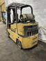 8000 LBS CAT MODEL T80D LP GAS FORKLIFT: STOCK #77665