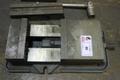 Kurt D80 8" Machine Vise, Steel Jaws, Handle, Extra Jaws- Auction Item