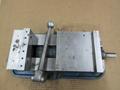 Kurt D-60 6&quot; Machine Vise with Hard Jaws and Handle- Auction Item