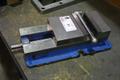 Kurt D675 6" Machine Vise, Steel Jaws, Handle- Auction Item