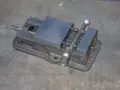 KURT 6" VISE