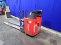 RAYMOND 6000 LBS ELECTRIC RIDER PALLET JACK  -  8900