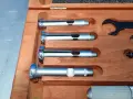 STARRETT .560 - 1.565 DIAL BORE GAGE W/CASE  -  82