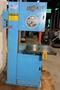 20" DoAll Vertical Band Saw 2013-V, 13" Under Guide, 55-2200 FPM, 26" x 26" Tbl., Clean