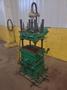 7 TON AIRAM  PNEUMATIC CUT OFF PRESS: STOCK #15486