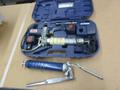 Lincloln 12V Cordless Power Grease Gun and Manual Grease Gun- Auction Item