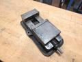 Kurt D-60 6" Machine Vise with Hard Jaws- Auction Item