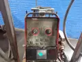 LINCOLN 350 A WELDER  -  POWER WAVE S350