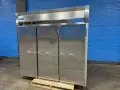 McCALL COMMERCIAL REFRIGERATOR  -  7-7070T