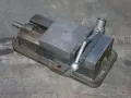 KURT 6" VISE