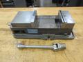 Kurt D675 6&quot; Machine Vise with Hard Jaws and Handle- Auction Item