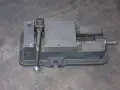 KURT 6" VISE