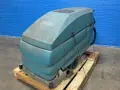 TENNANT 28” FLOOR SCRUBBER   -  5700