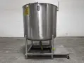 200 GALLON STAINLESS STEEL TANK
