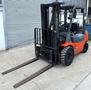 5000 Lb. Toyota Lift Truck, Pneumatic Tire, Triple Stage Mast, LP Gas, Side Shift