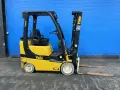 YALE 3250 POUNDS PROPANE FORKLIFT   -  GLC035VXNEAE082