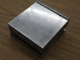 Hermann Schmidt 6" x 6" Magnetic Sine Chuck, Single Tilt, Fine Pole- Auction Item