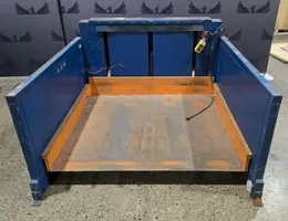 SOUTHWORTH C2-24 Platform Lift 2000 lbs Capacity USED