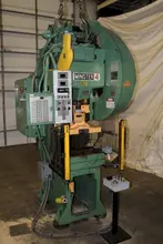 32 TON MINSTER GAP PRESS