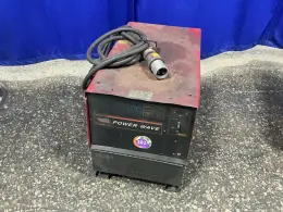 Lincoln Electric  455 Watts  Welder - Powerwave455m