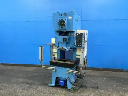 WASINO ENGINEERING 450 KN GAP FRAME PRESS  -  PUX45AD