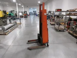 Economy CWF-56-26 Electric Straddle Pallet Stacker- Auction Item