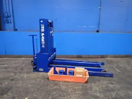 BEND-PAK, INC. 6000 LBS AUTOMOTIVE LIFT  -  ML-6
