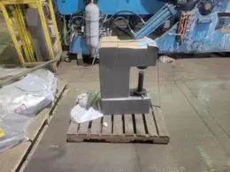 Detroit model HBE-3000A brinell tester s/n 0