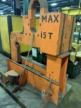 30,000# x 36" C-Hook