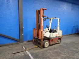 NISSAN 4500 LBS PROPANE FORKLIFT  -  CPH02A25V