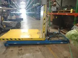 6,000 LBS MAX MODEL #LPTT-UP-60-90 HYDRAULIC PALLET TILTER: YOBRO #25893