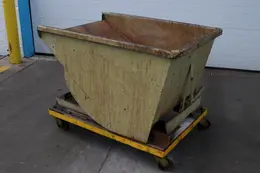 WRIGHT 1/3 YARD SELF DUMPING  HOPPER: STOCK #75459