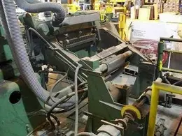 Tension Stand, Ruesch, 26" Wide