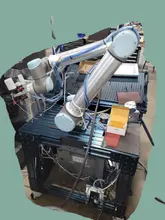 2018 UNIVERSAL ROBOTS UR10 Cobot - Dual Chuck Grippers, Flexible Loading System