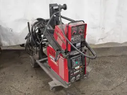 LINCOLN 350 AMP WELDER  -  POWER WAVE S350