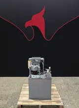 PARKER V24K0PAKN/10 1000PSI 20GAL 4GPM HYDRAULIC POWER UNIT USED