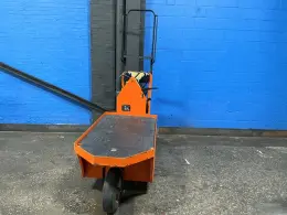 TAYLOR-DUNN 1000 lbs ELECTRIC STOCK CHASER CART  -  SC-100-24