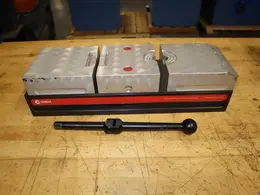 Chick Qwiklok 6" Double Lock Vise w/ Soft Jaws &amp; Handle- Auction Item