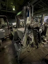 Hall model RT3 permenant molding machine with controls s/n 5008, 33" x 20" platen