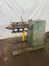 4,000 LB X 18" JACO MODEL 346 UNCOILER. STOCK # 0884325