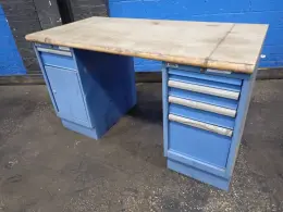 LISTA 60" X 30" WORKBENCH