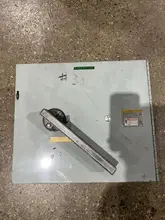 I-T-E V7H3605 PANEL MOUNT SWITCH 600 V 400 A 3P USED