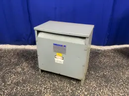 SQUARE D 45 KVA TRANSFORMER  -  45T6H