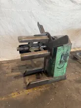 2500 LB X 12" AMERICAN MODEL 60 UNCOILER. STOCK # 0884225